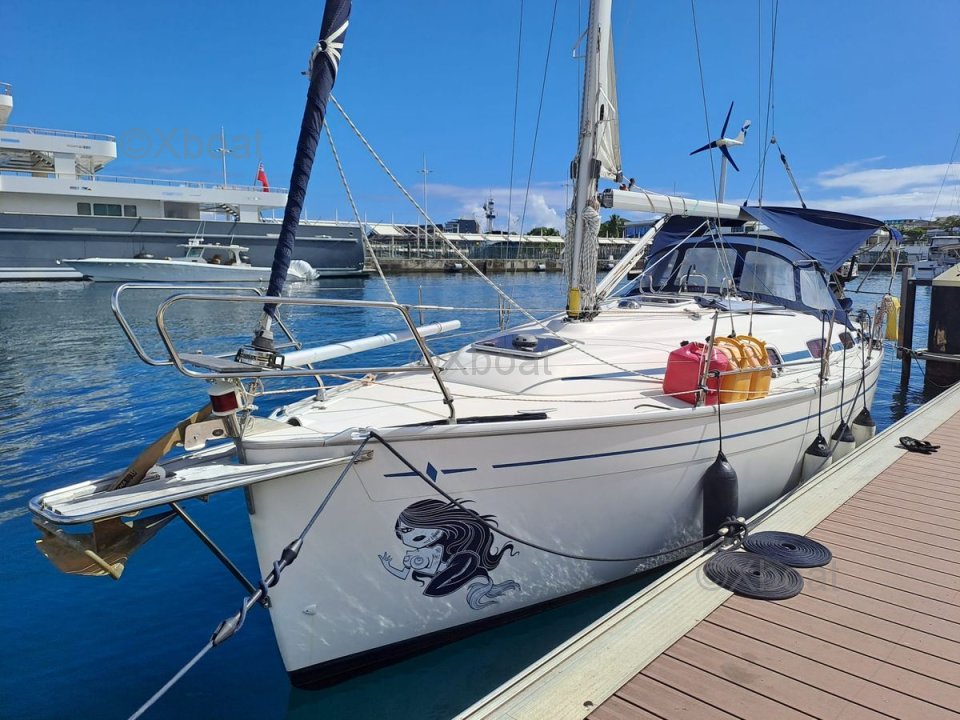 Velero usado BAVARIA 30 CRUISER