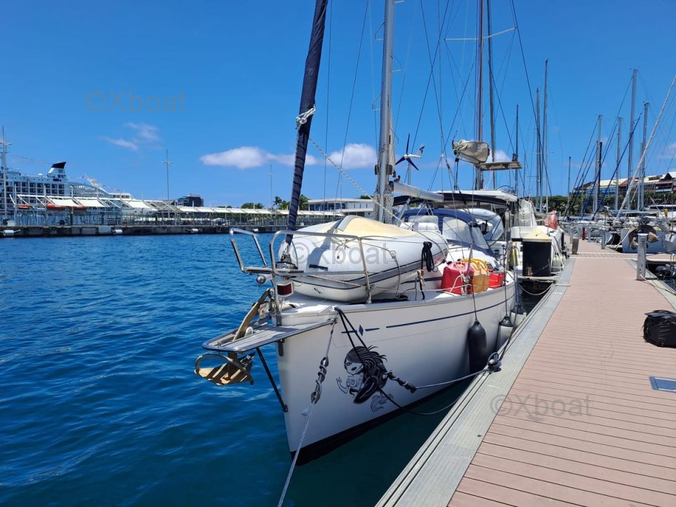 Velero usado BAVARIA 30 CRUISER