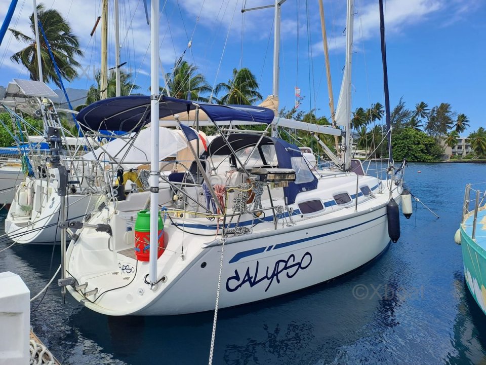 Velero usado BAVARIA 30 CRUISER