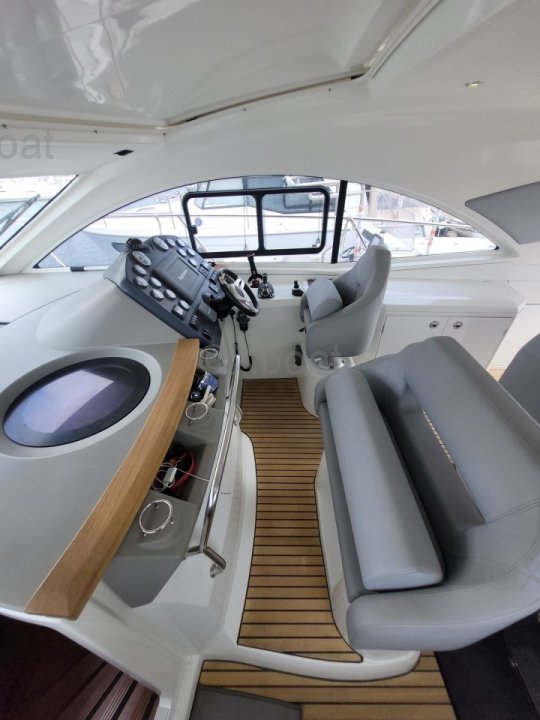 Yacht usado MONTE CARLO 42 HARD TOP