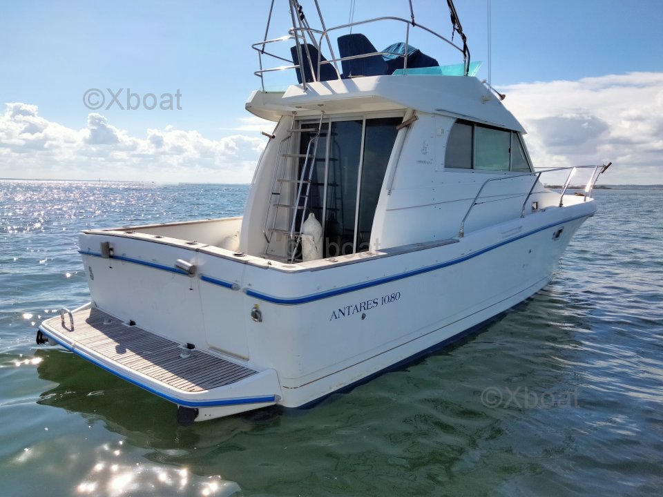 Yacht usado ANTARES 1080