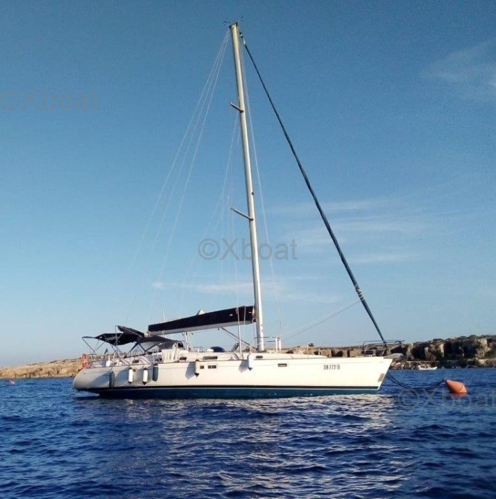 Velero usado OCEANIS 461