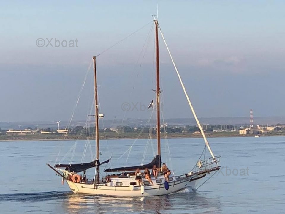 Velero usado KETCH TAIPEI 36