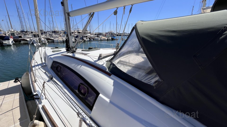 Velero usado OCEANIS 40