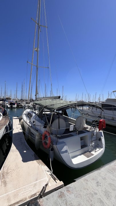 Velero usado OCEANIS 40