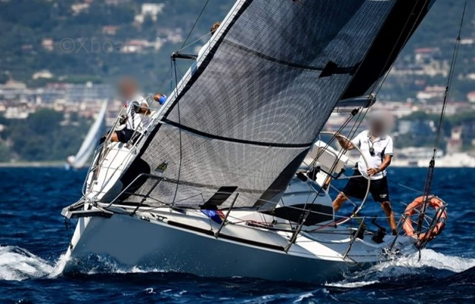 Velero usado COBRA 33