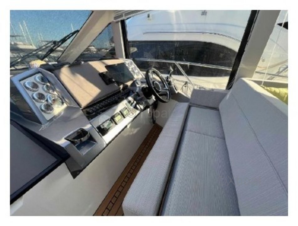 Yacht usado GALEON 425 HTS