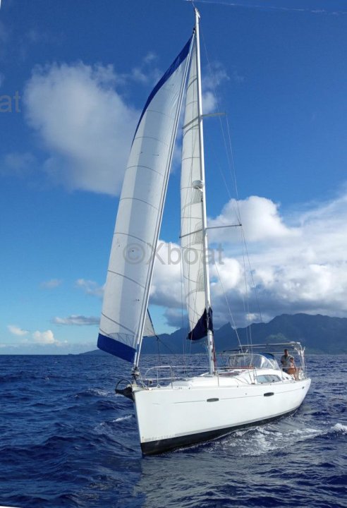 Velero usado OCEANIS 46