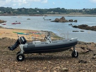 Yacht usado SEALEGS AMPHIBIOUS RIB 5.6