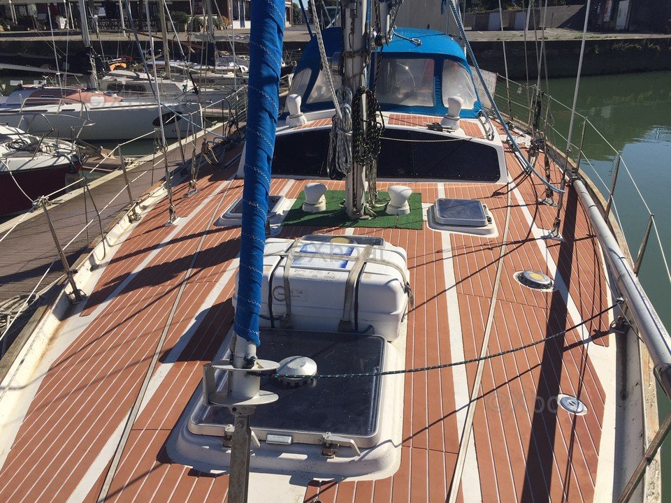 Velero usado ISLE SOUS LE VENT pont