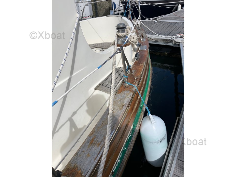 Velero usado FAIRWAYS FISHER 37