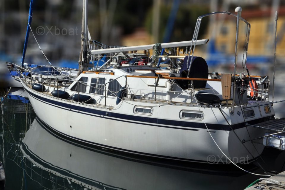 Velero usado NAUTICAT 35