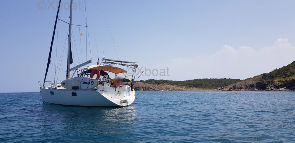 Velero usado OCEANIS 351