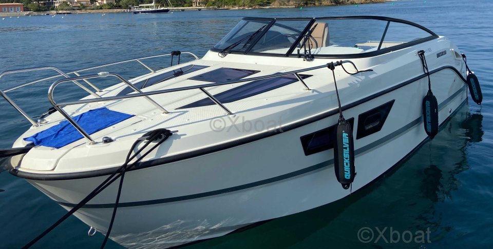 Yacht usado QUICKSILVER ACTIV 805 CRUISER